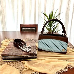 Miche brown base bag with 9 shells and extra chain handles.